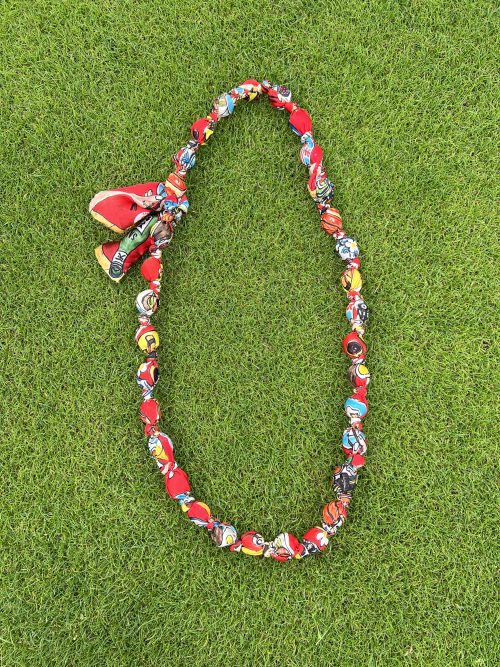 RED SILK-BALLS NECKLACE – Bild 3