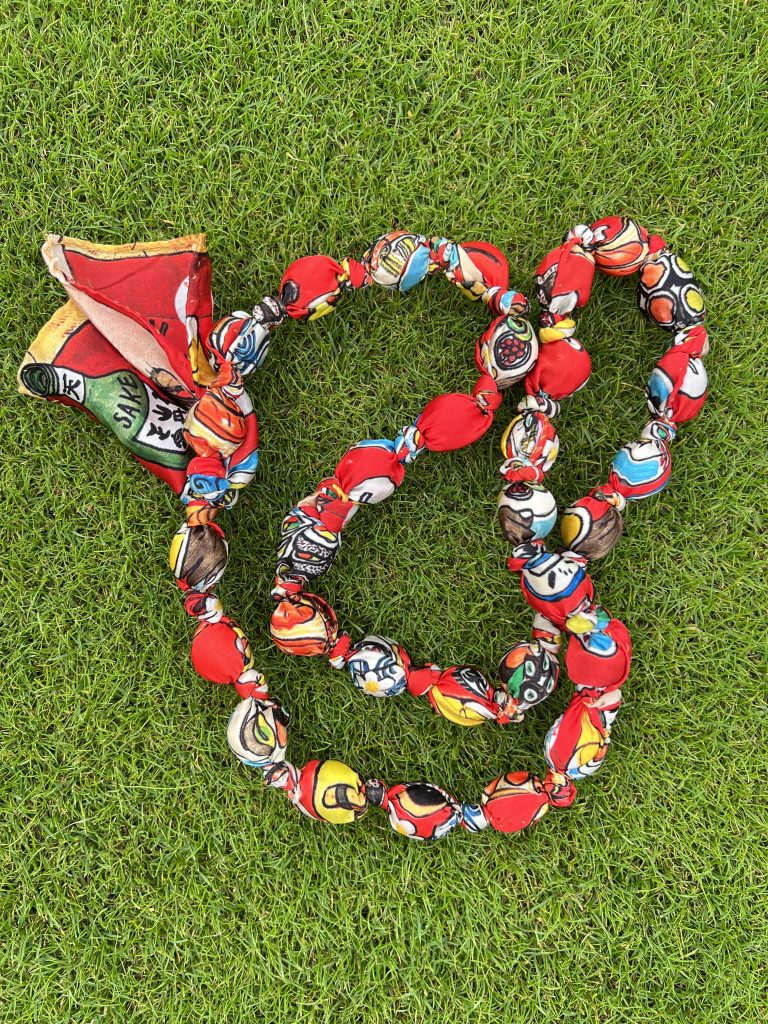 RED SILK-BALLS NECKLACE