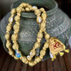 YELLOW/GOLD  SILK-BALLS NECKLACE
